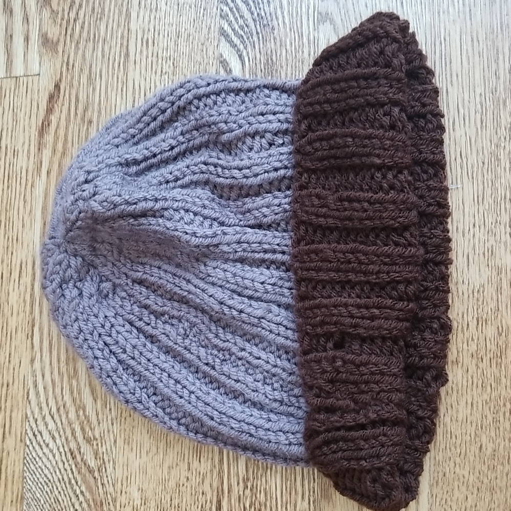 (OS) Cozy Knit Toque Color Block Cozy Handmade Seasonal Nordic Outdoor
